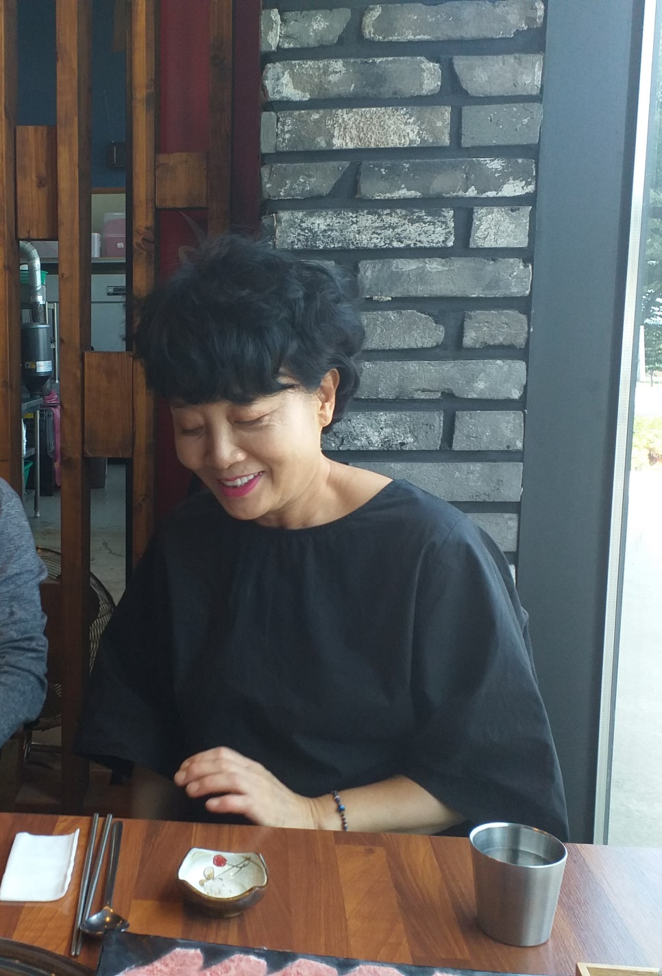 미소짓는한우 이미지