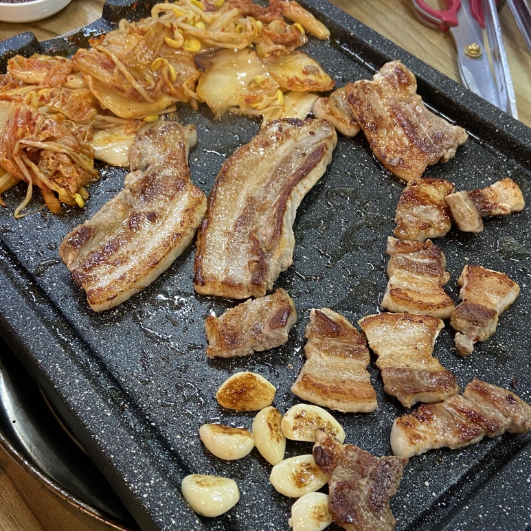 마포돌삼겹살 이미지