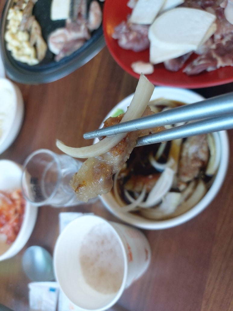 땡기네앞고기 이미지