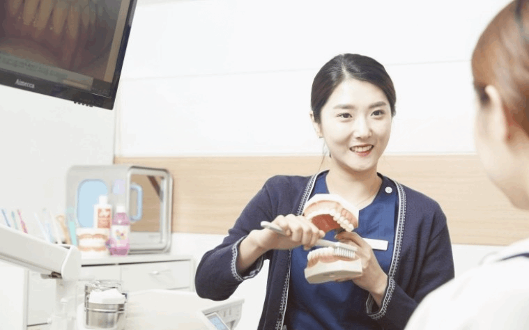 노원인플란트치과의원 이미지