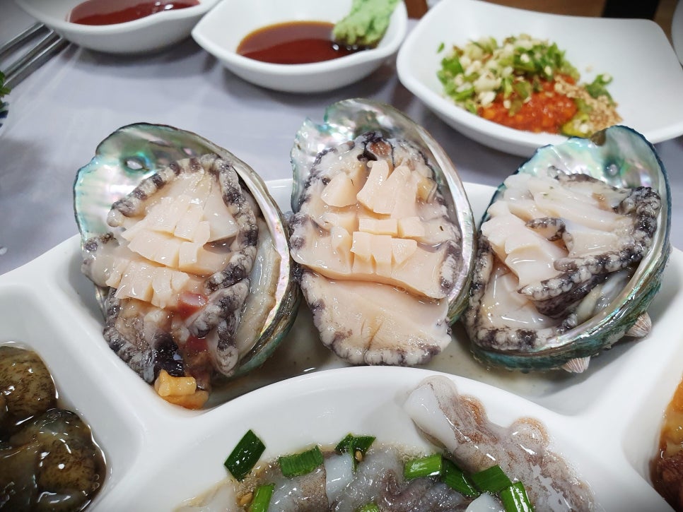부산자갈치횟집 이미지