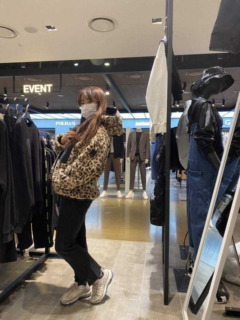 라이프워크신세계 이미지