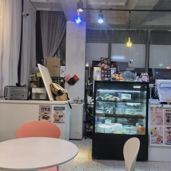 디저트카페퓨어 이미지