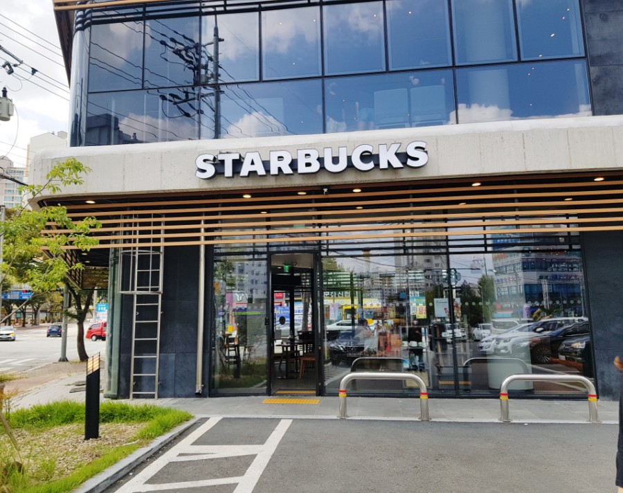 스타벅스광주오치점 이미지