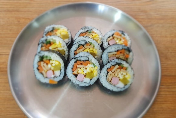 황금김밥 이미지