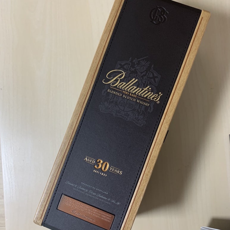 발렌타인(Ballentine) 이미지