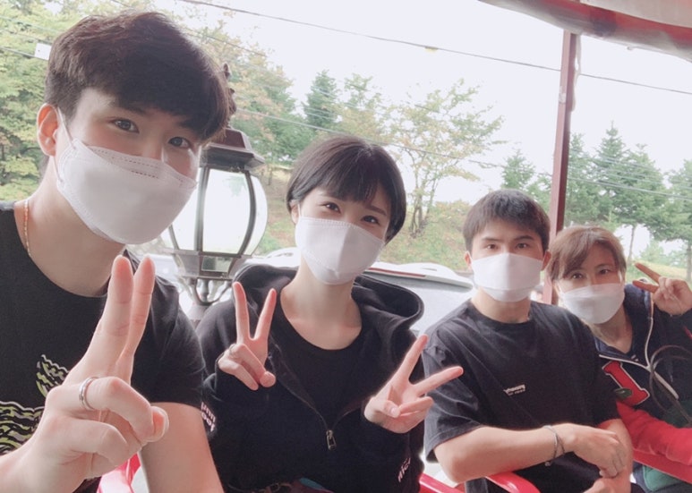 1004치킨 이미지
