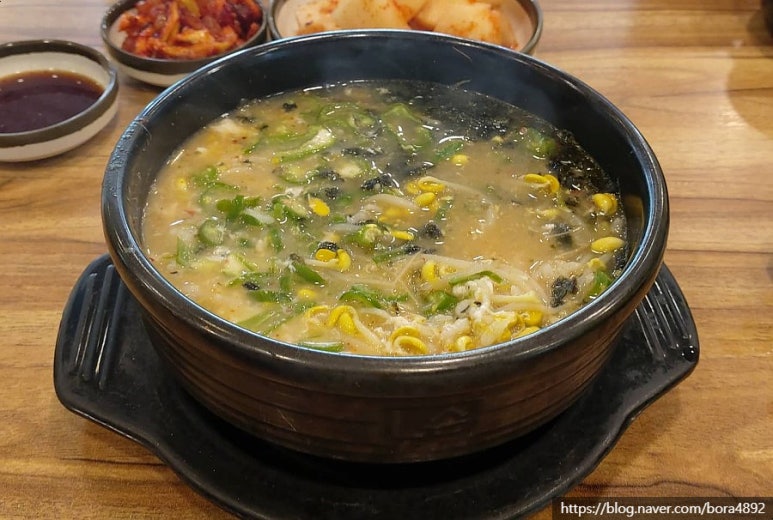 참전주콩나물국밥 이미지