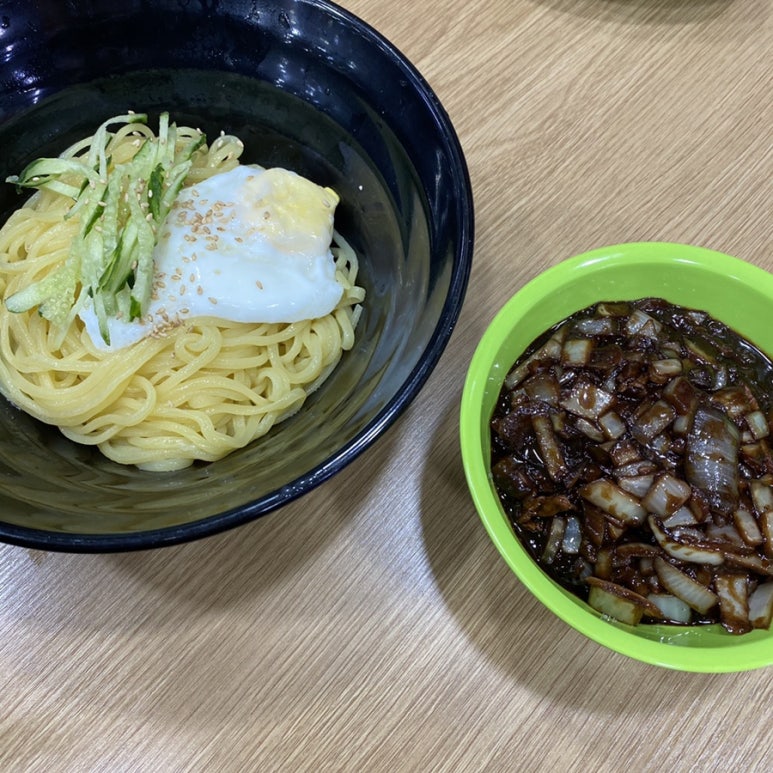 필가지짜장 이미지