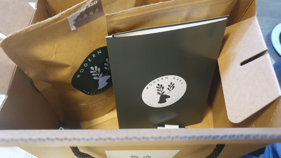 굿모닝 그래놀라 이미지