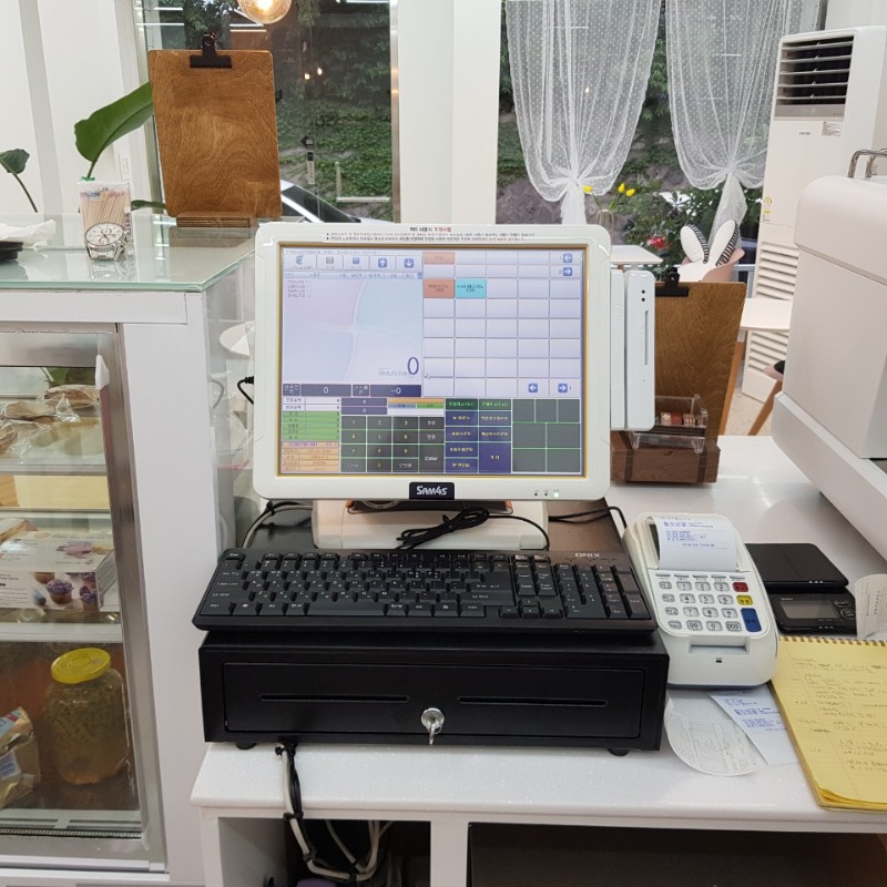카페도로시 이미지