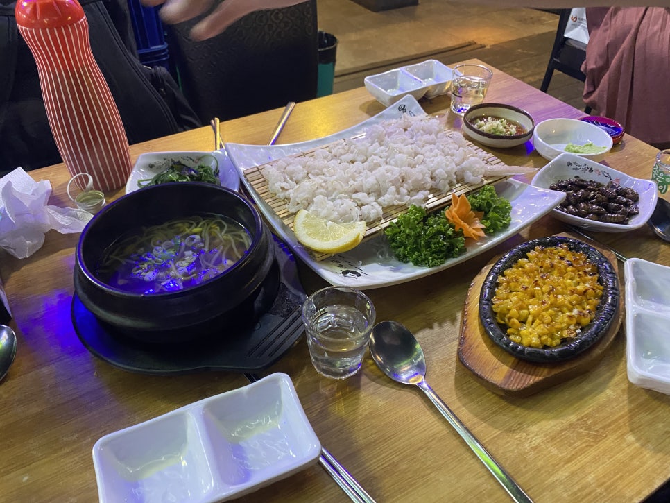 진주세꼬시 이미지