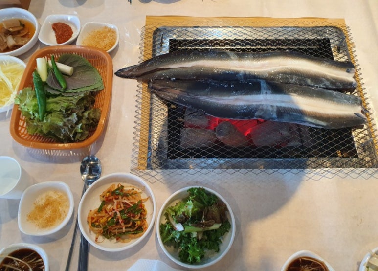 장덕풍천산삼민물장어 이미지