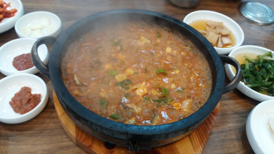 봄내멸치쌈밥 이미지