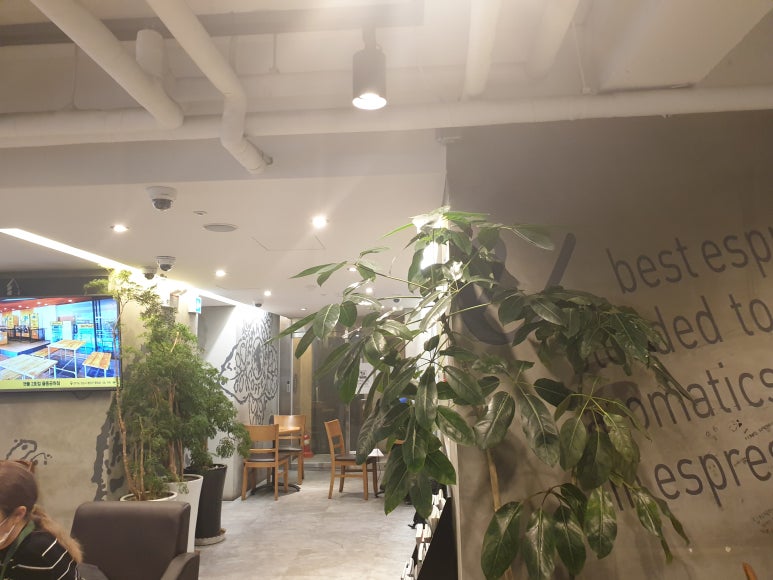 탐앤탐스군자역점 이미지