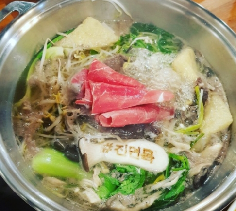 복어칼국수 이미지