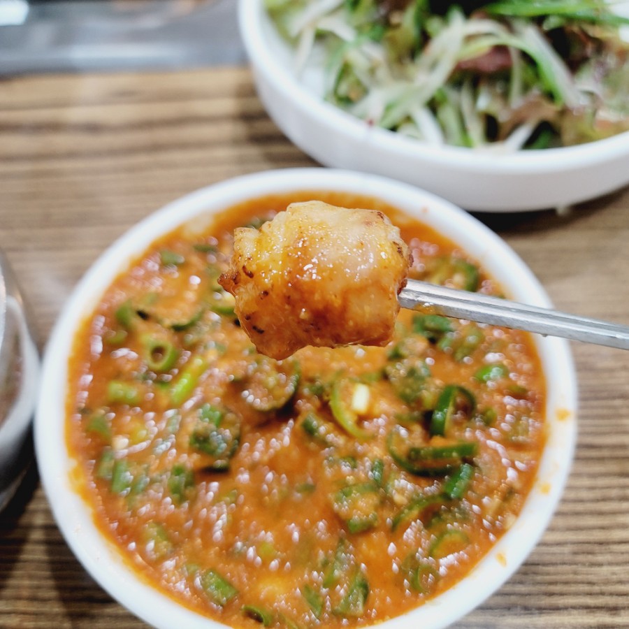 칠칠소.돼지막창형곡 이미지