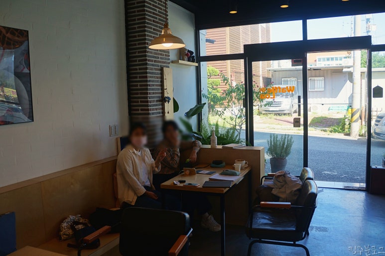 와플로아 김해율하점 이미지