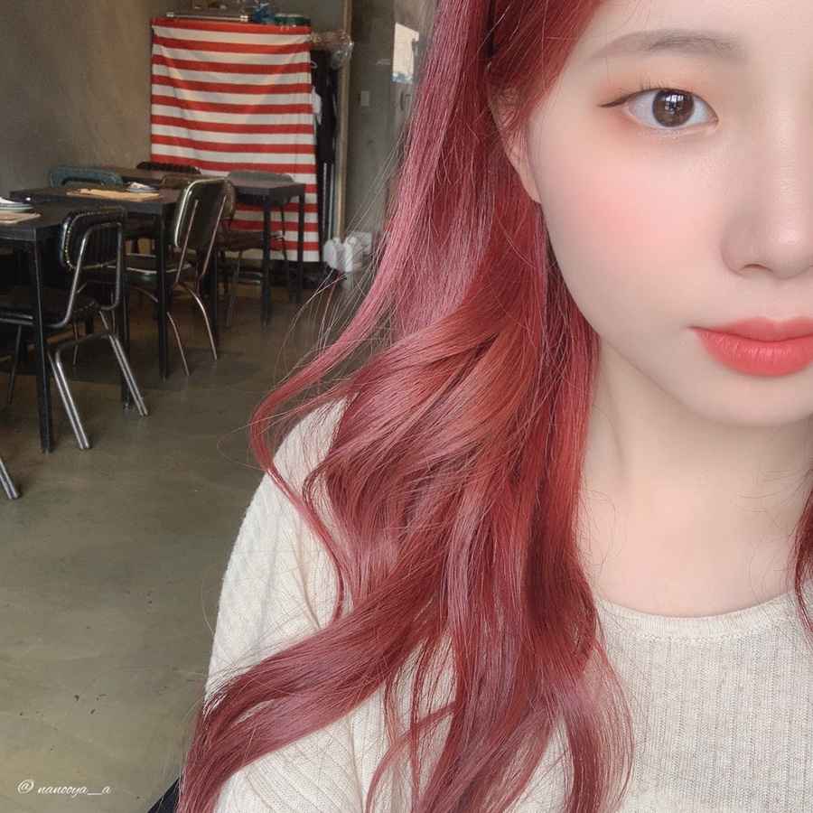 레드헤어모드 이미지