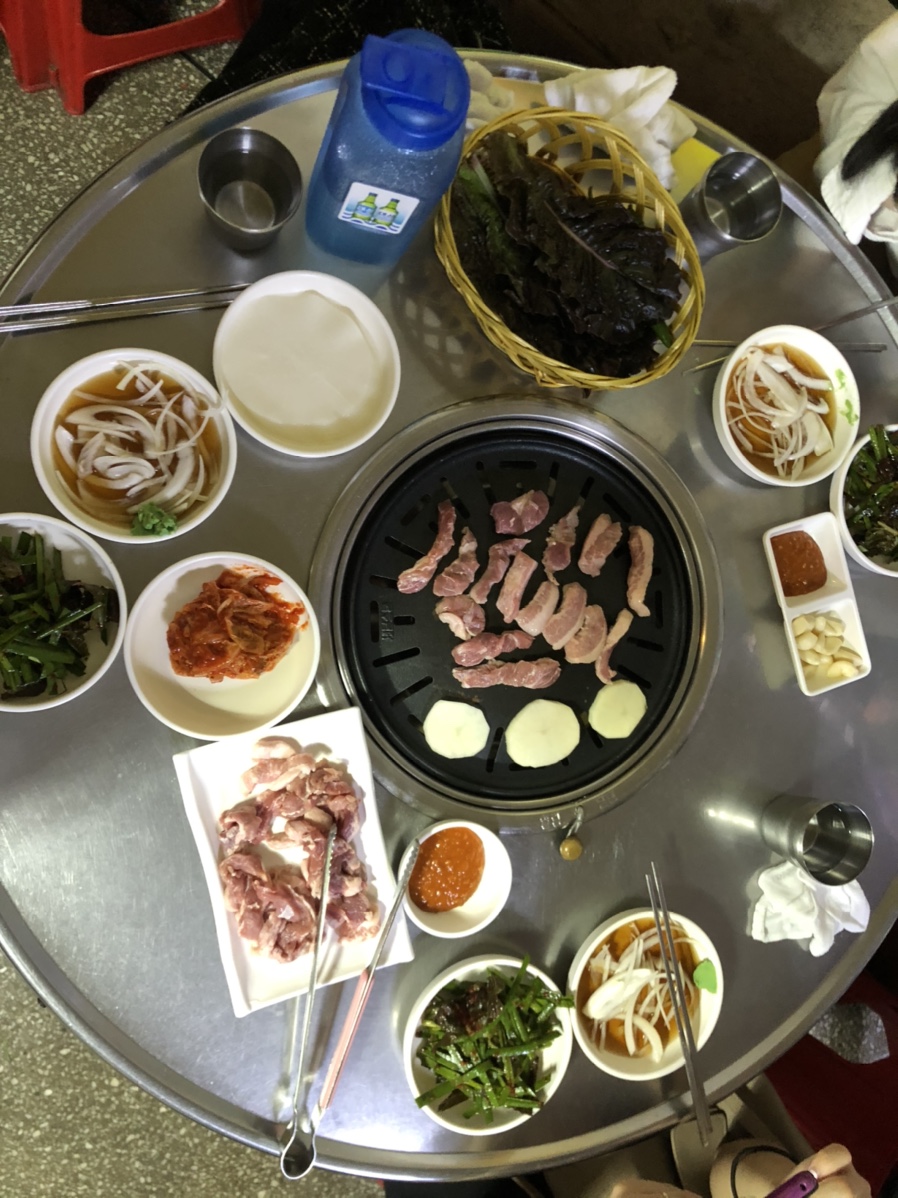 꿀꿀고깃집 이미지