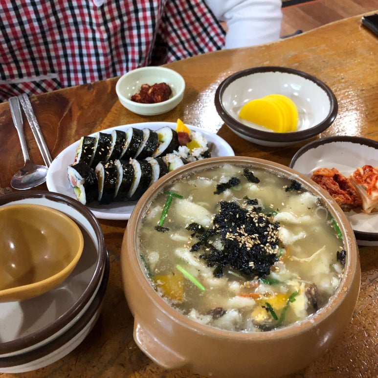 항아리수제비 이미지
