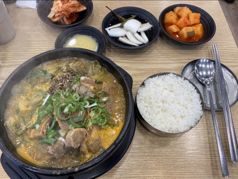 큰맘할매순대국 곰달래사거리점 이미지