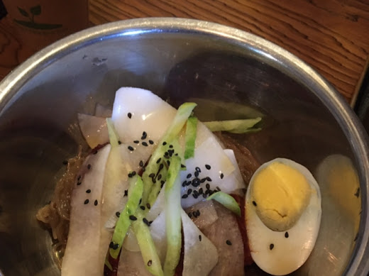 홍박 이미지