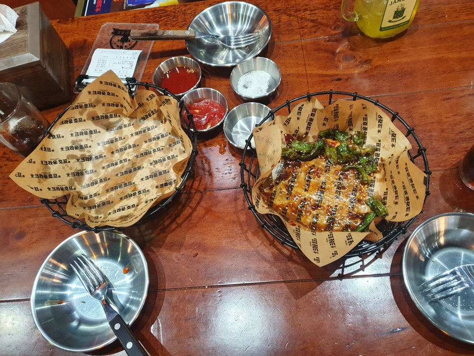 크라운치킨 이미지