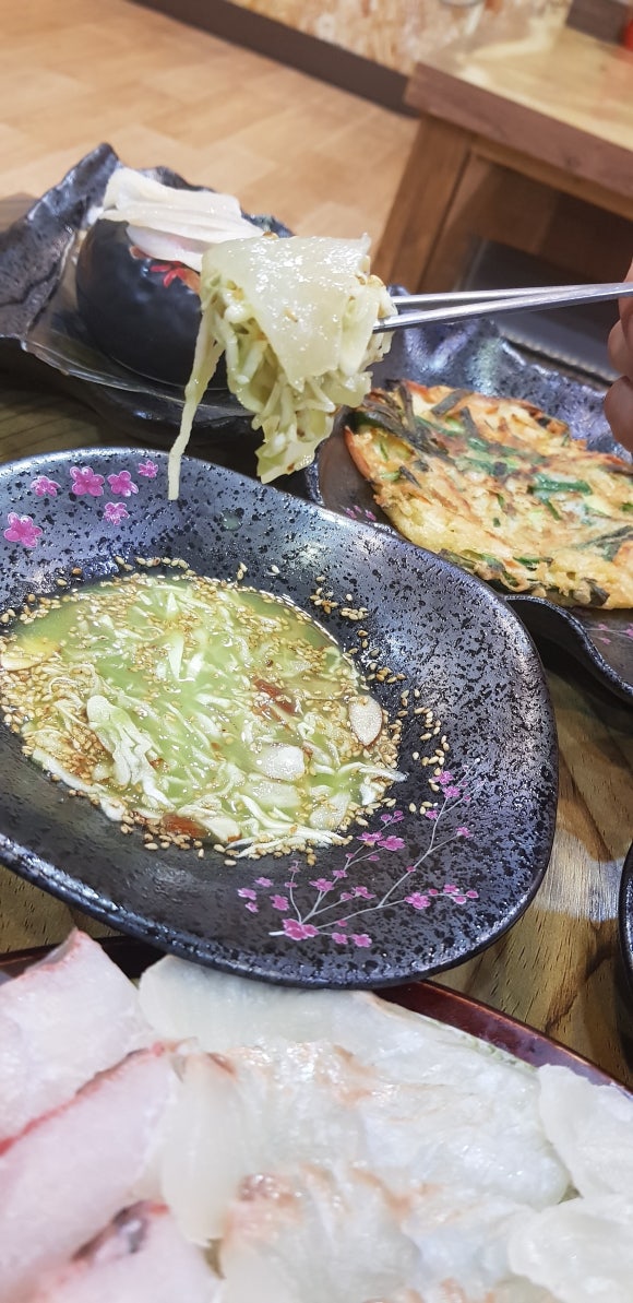 넘버원횟집 이미지