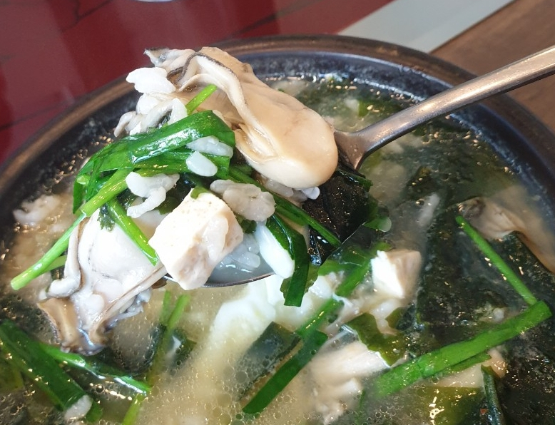 굴세상식당 이미지