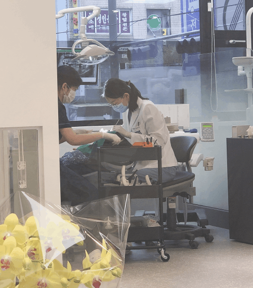 서울바른치과의원 이미지