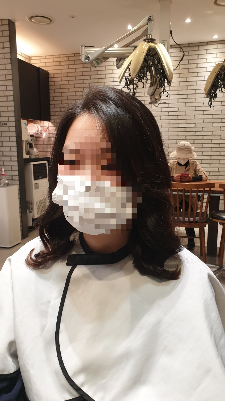 살롱드브리에 이미지