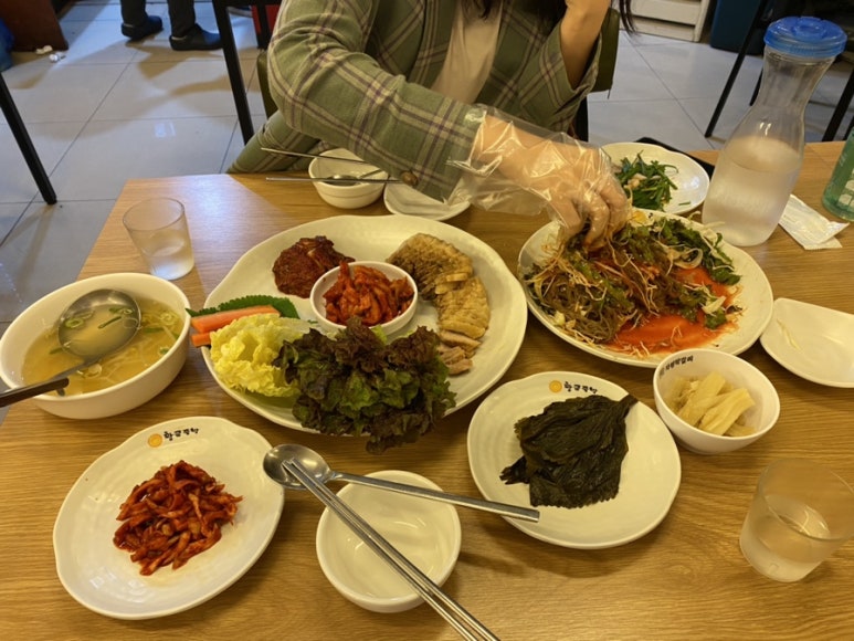 황금족발수원성대점 이미지