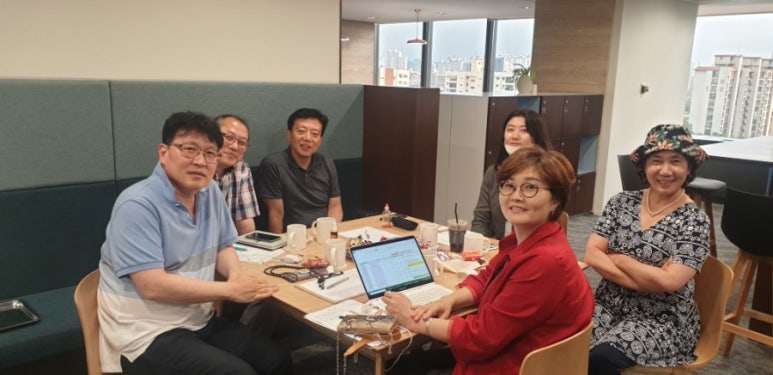 마중물컴퍼니 이미지