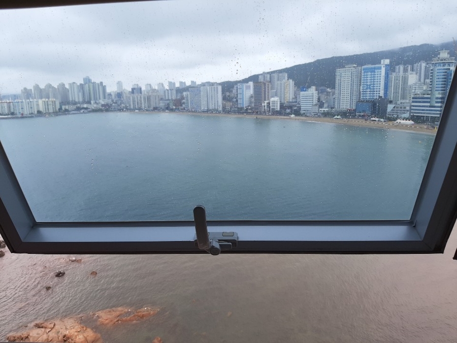 카페앤북스 이미지