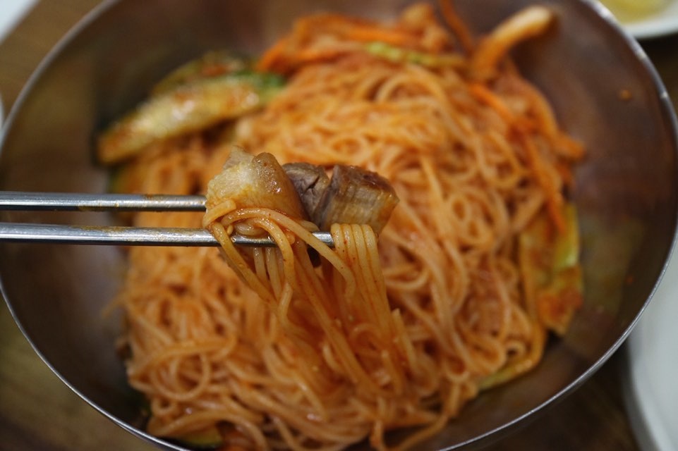 예당비빔국수 이미지