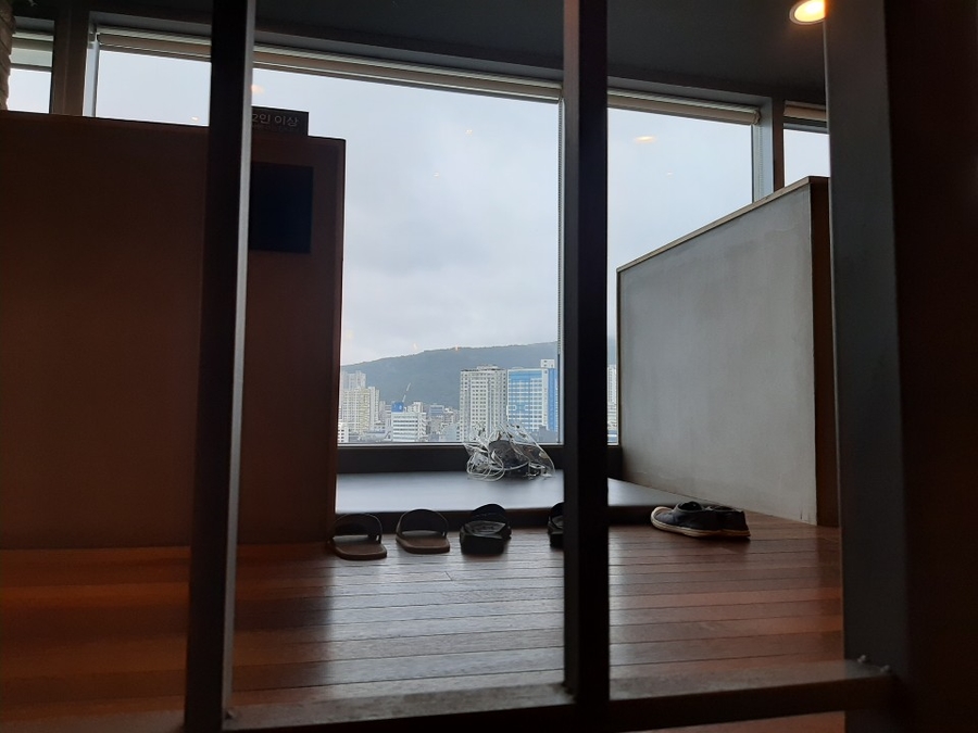 카페앤북스 이미지