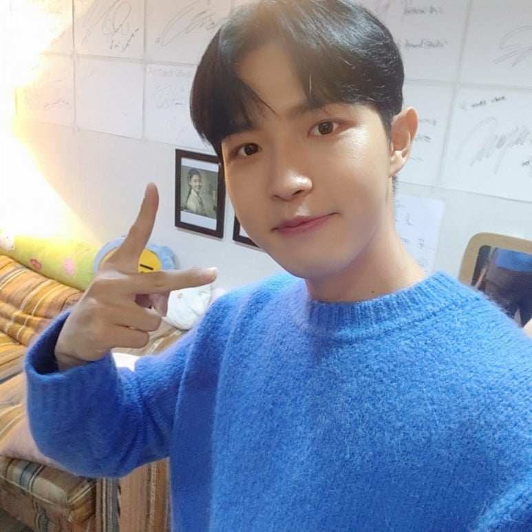 스테이파랑 이미지