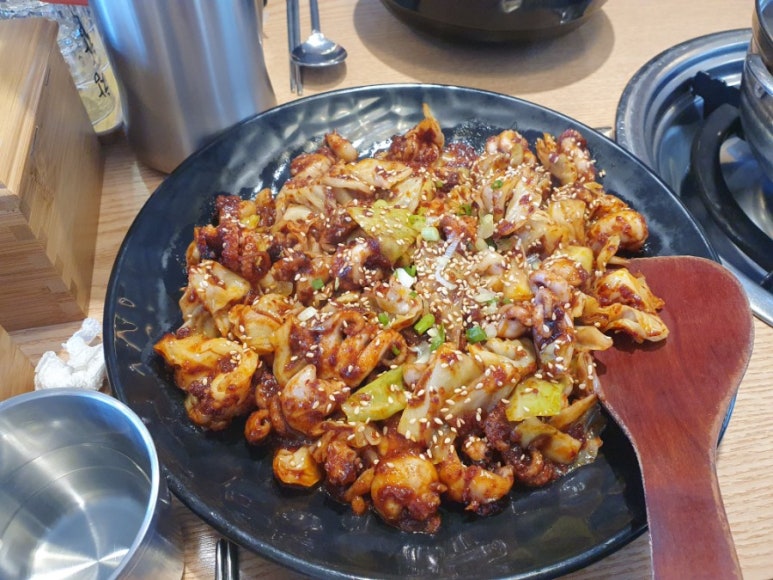 고놈에불향쭈꾸미 이미지