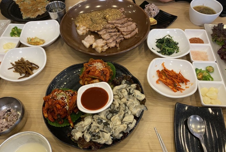 대덕골보쌈칼국수 이미지