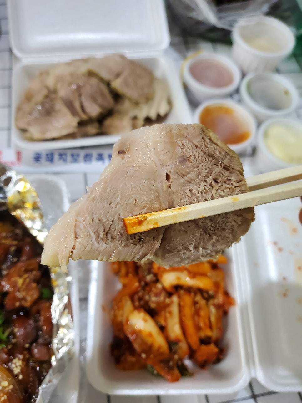 꽃돼지보쌈족발식당 이미지