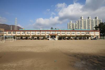 순천조례초등학교 이미지