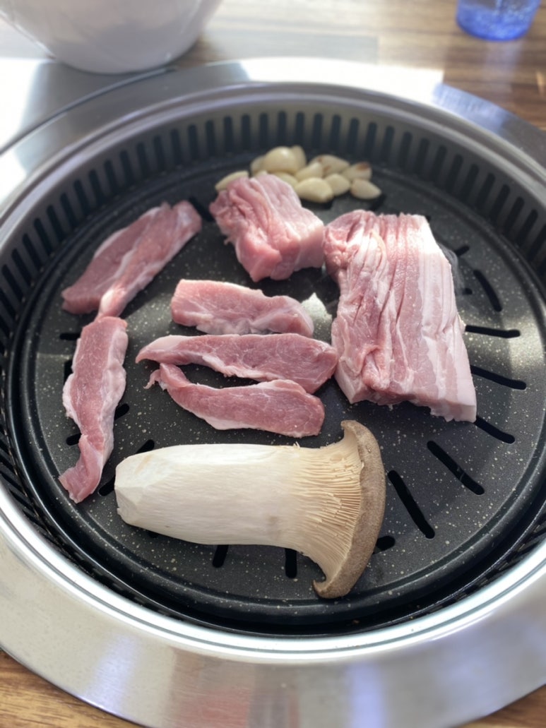 성하돼지집 이미지