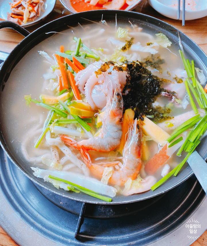 금산해물칼국수 이미지