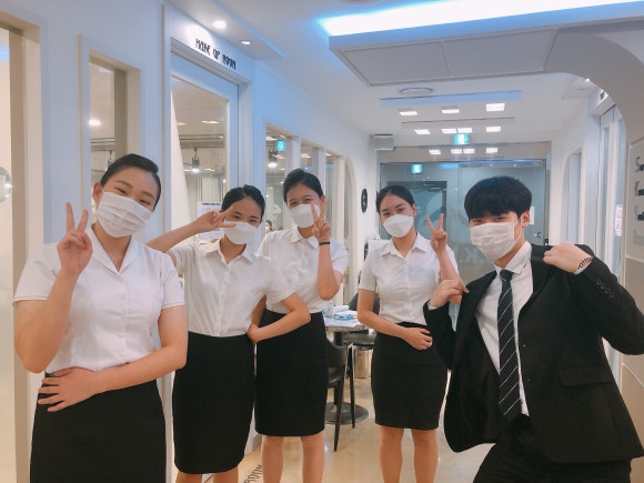 승무원 이미지