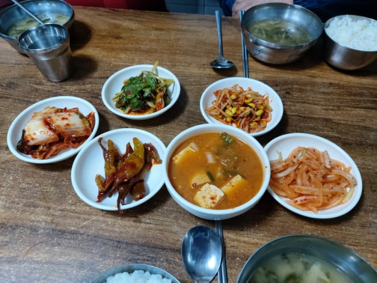 영심이식당 이미지