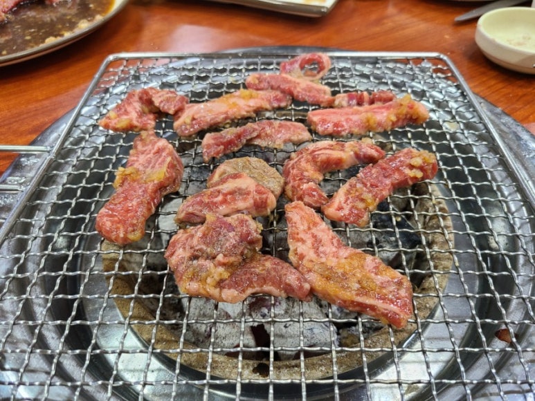 별미암소갈비살 이미지
