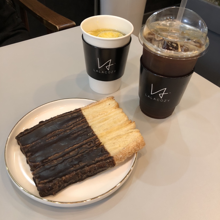 라라코지 이미지