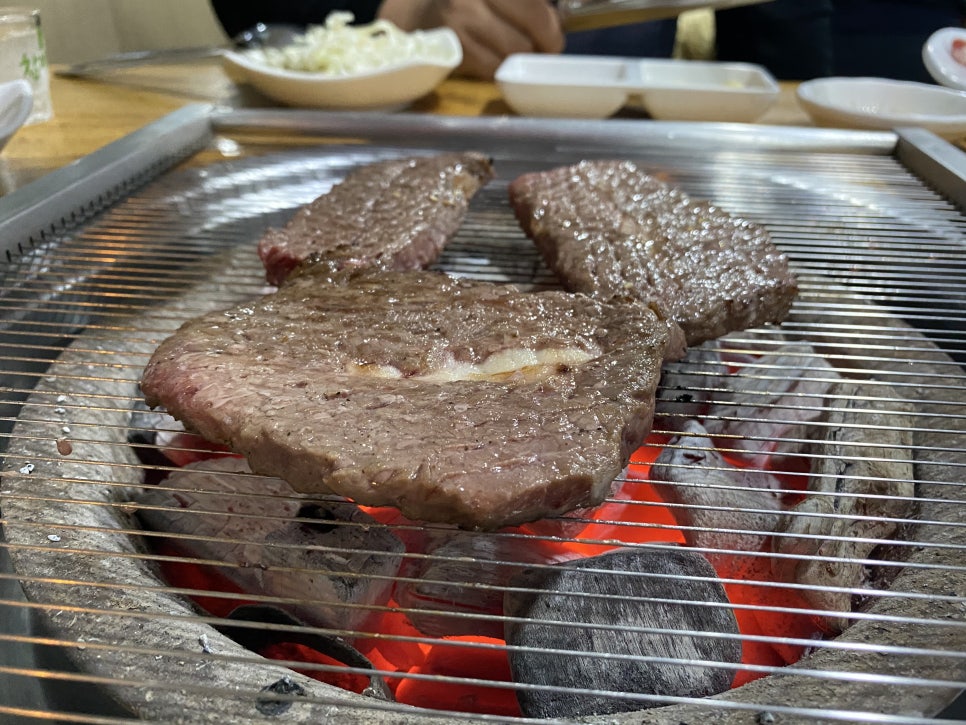 왕통큰숯불구이 이미지