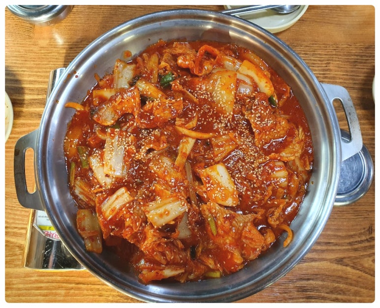 맛이담긴항아리 이미지